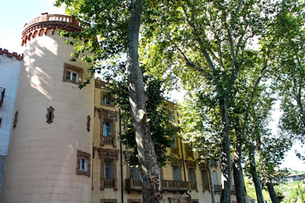 Au Coeur De Ville Avec Terrasse Сере Экстерьер фото
